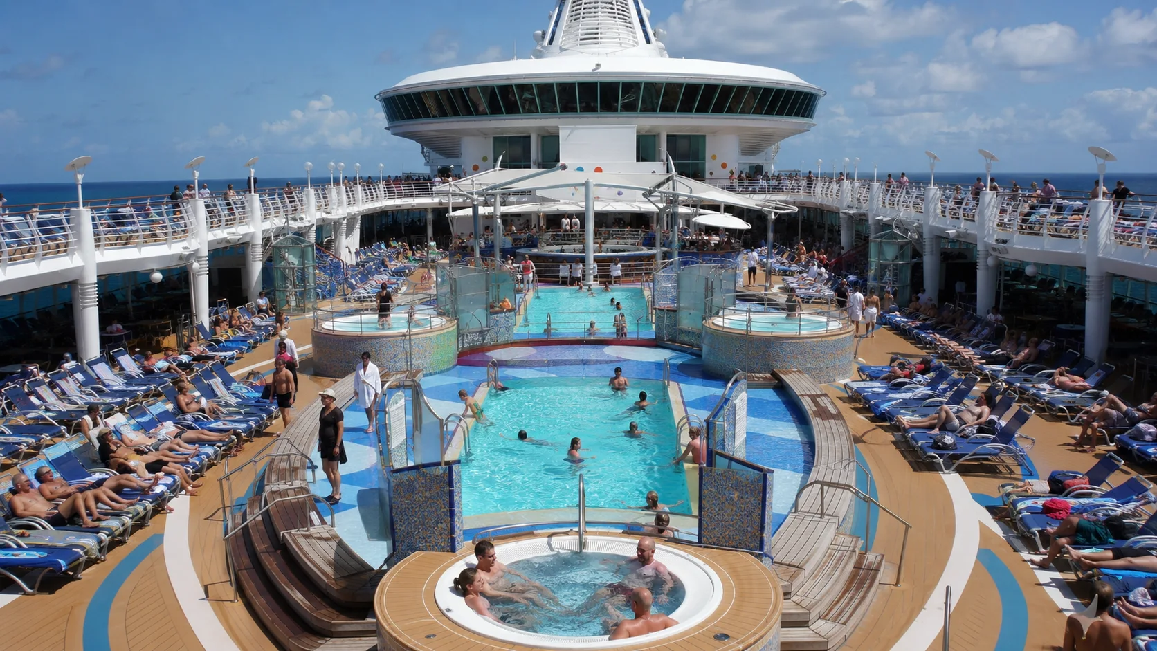 Adventure of the Seas pool deck