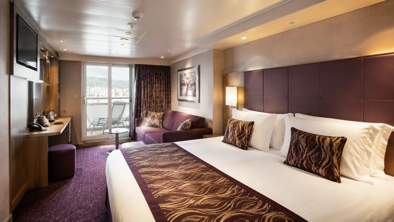 Carousel Lounge aboard MSC Grandiosa