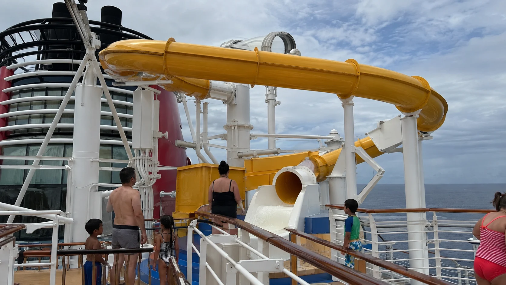 Disney Wonder : Onboard Activity