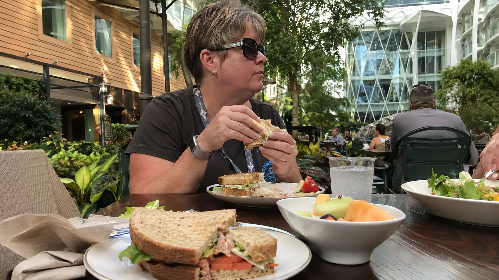 Harmony of the Seas , Casual Meal