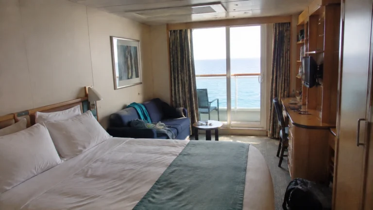 Independence of the Seas — Balcony Cabin