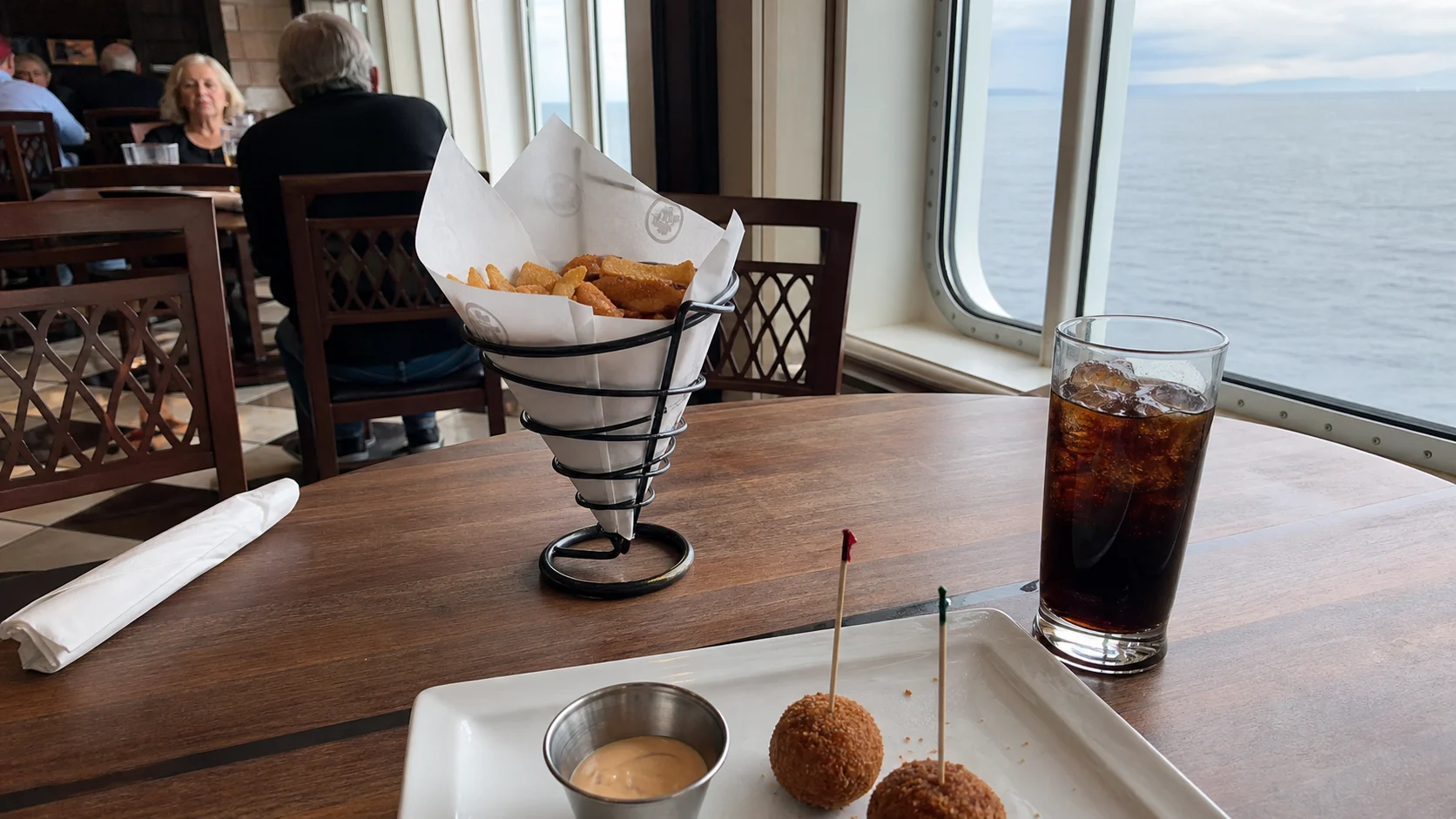 Koningsdam: Casual Dining