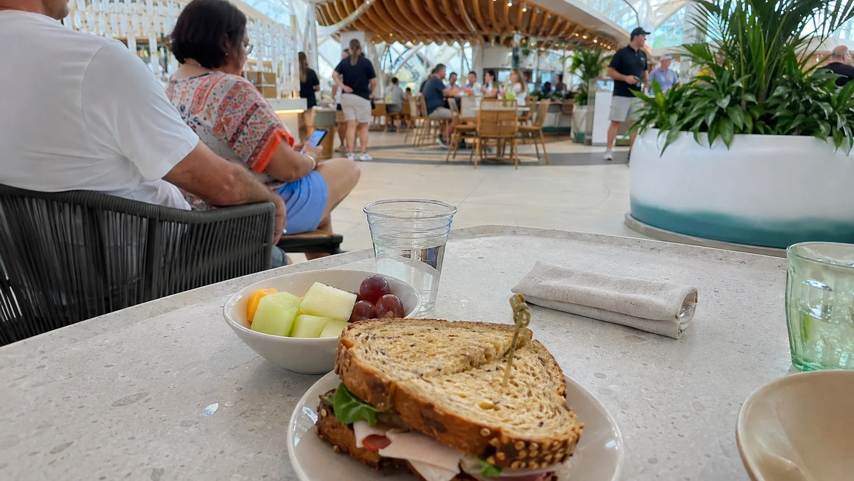 Legend of the Seas , Casual Meal
