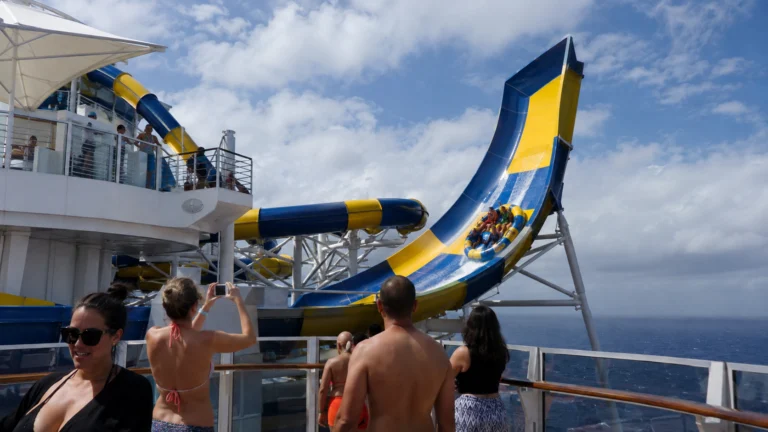Liberty of the Seas — Signature Activity