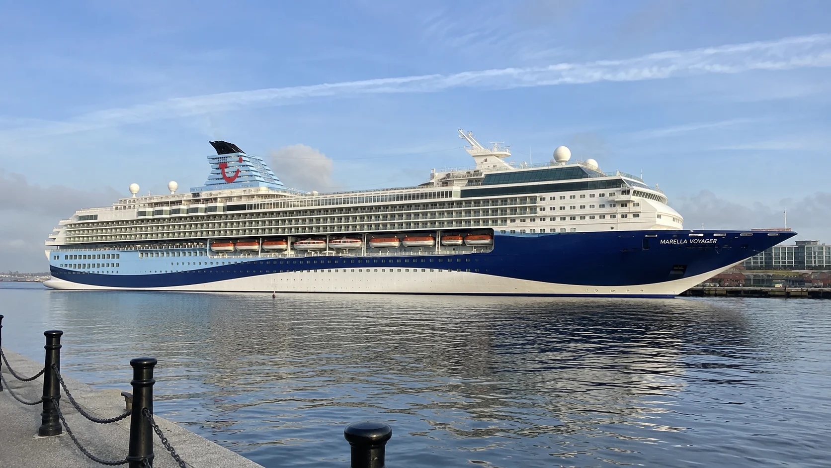 Marella Voyager : Harbor Broadside