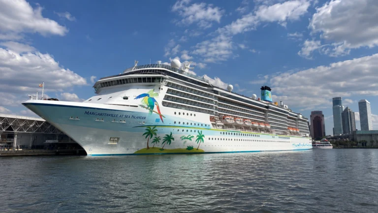 Margaritaville at Sea Islander — Recognizable Port