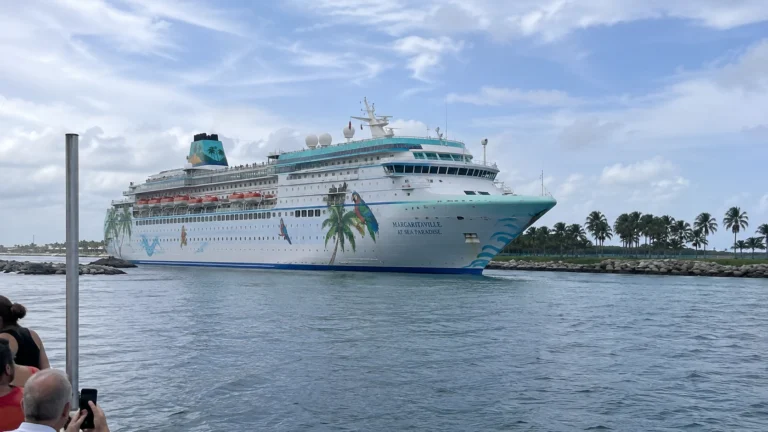 Margaritaville at Sea Paradise — Recognizable Port