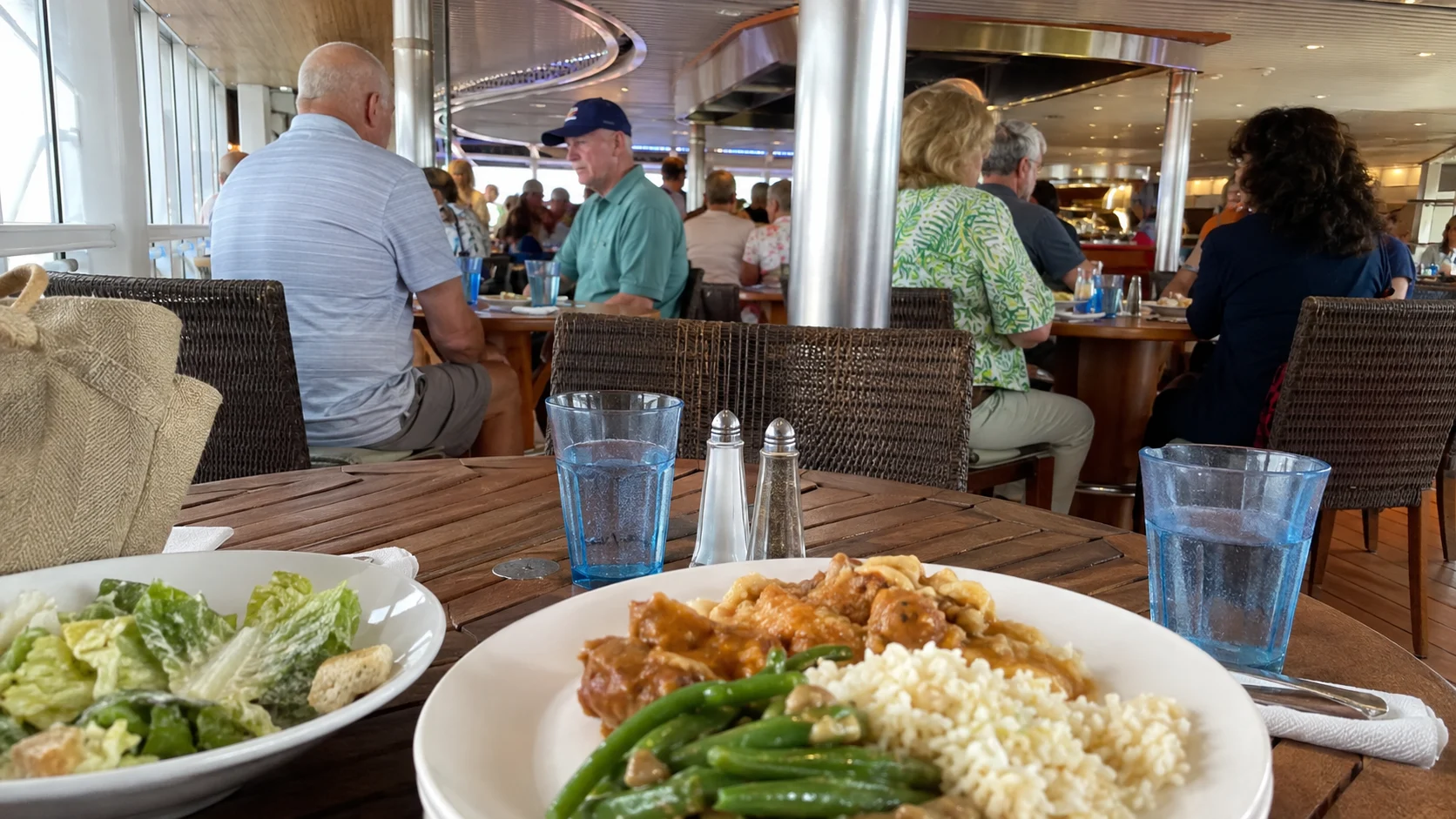 Nieuw Amsterdam : Casual Dining