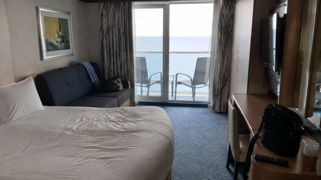 Oasis of the Seas — Balcony Cabin