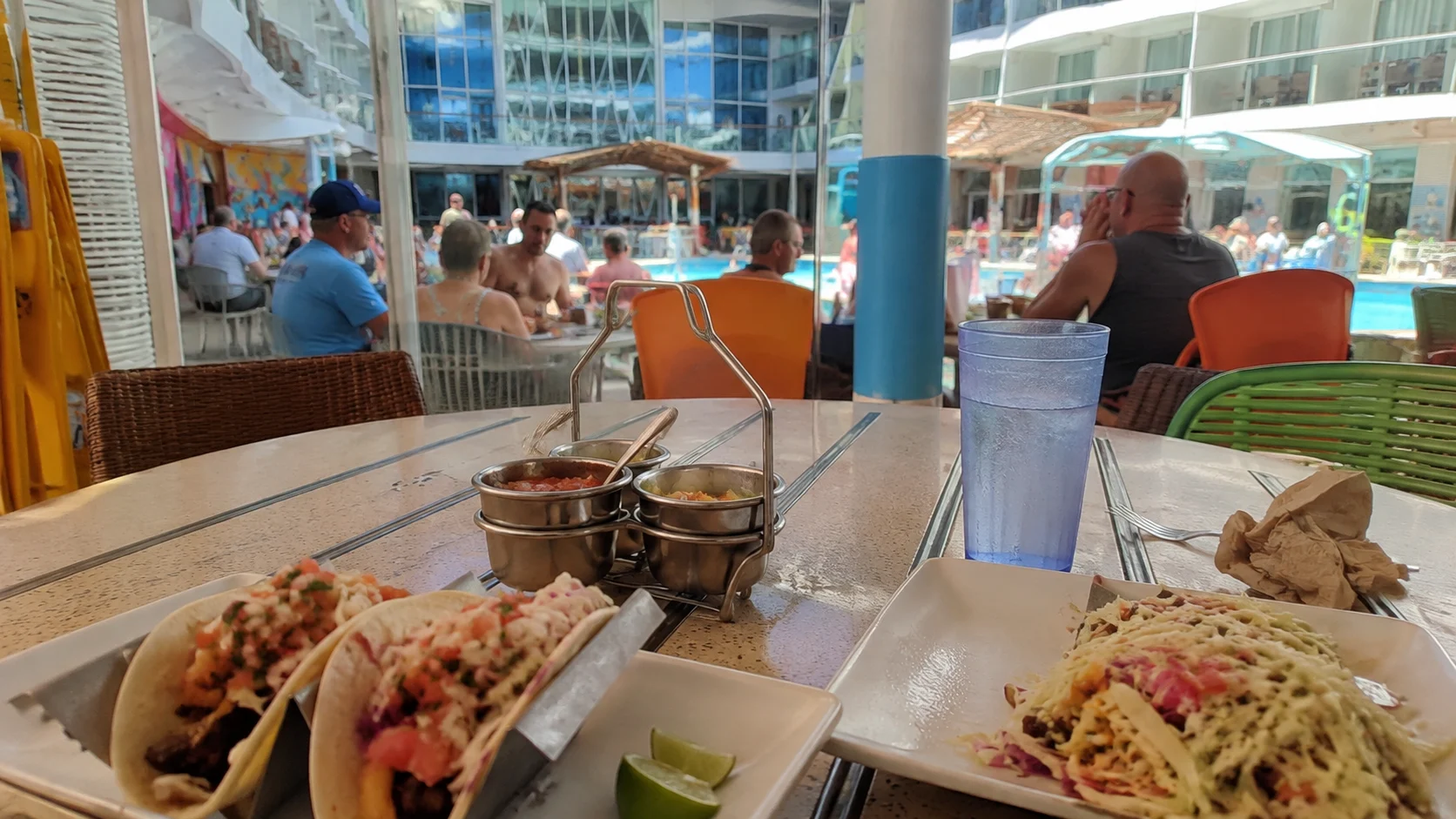 Oasis of the Seas , Casual Meal