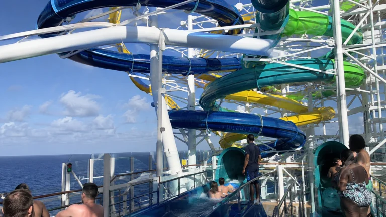 Oasis of the Seas — Signature Activity