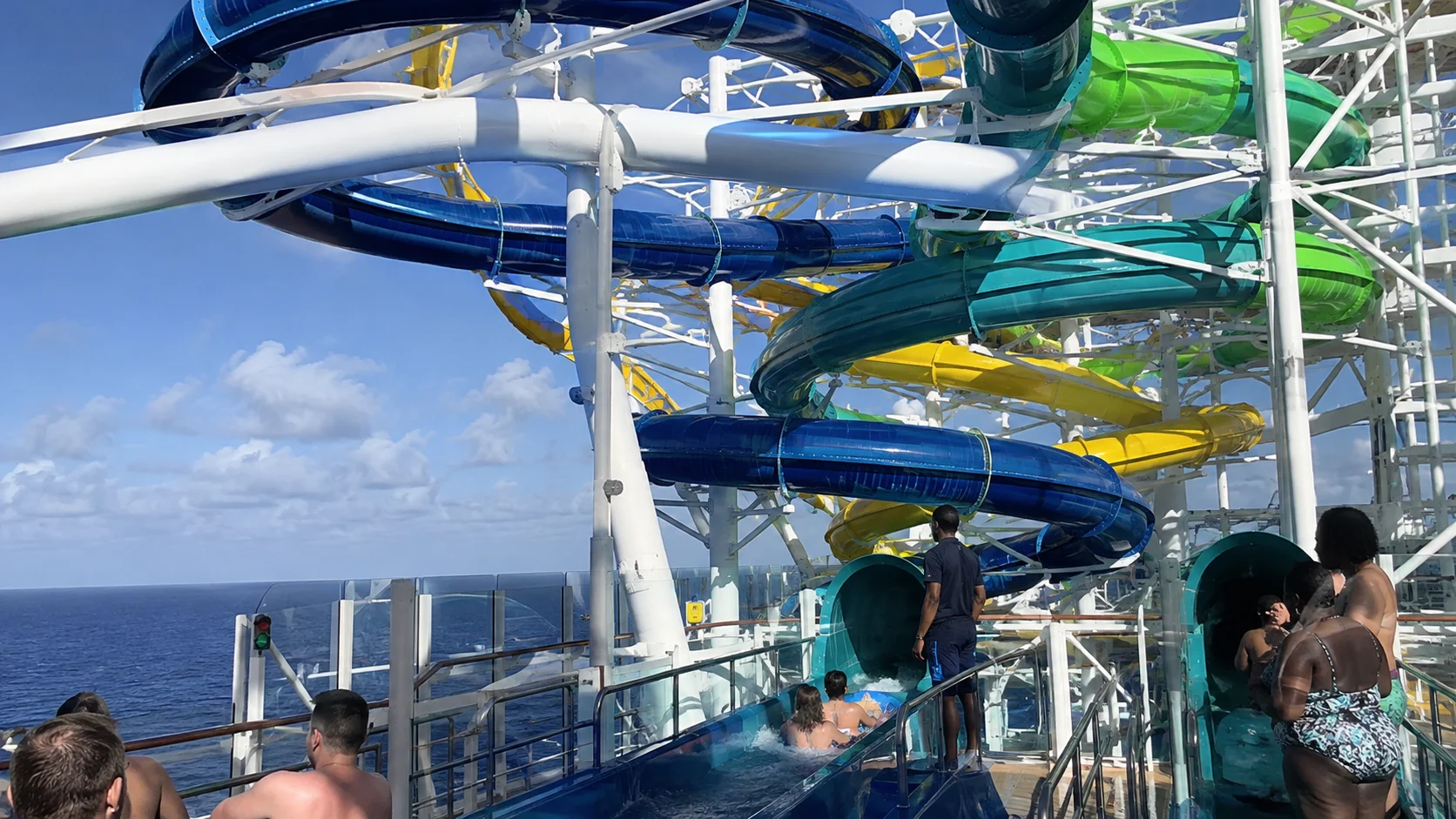Oasis of the Seas , Signature Activity