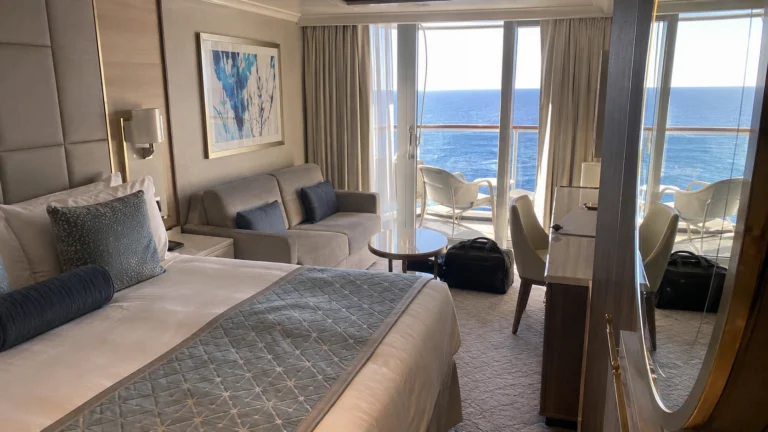 Oceania Vista — Guest Cabin