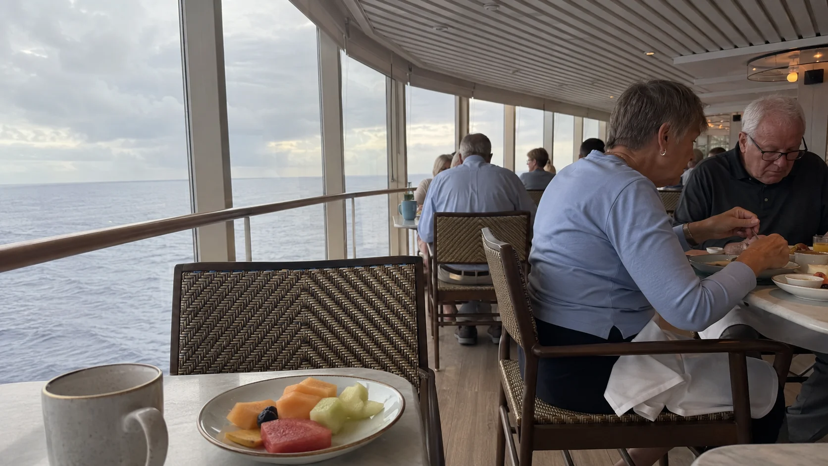 Oceania Vista : Terrace Cafe