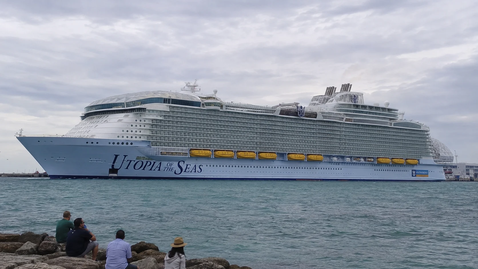Utopia of the Seas, Sea Departure
