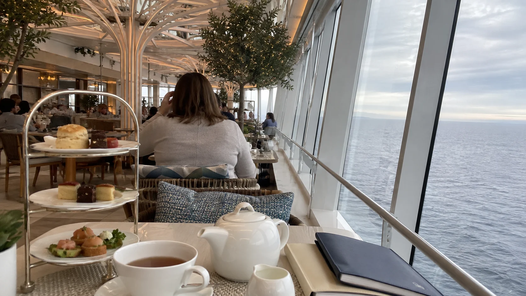 Viking Mira: Wintergarden Tea