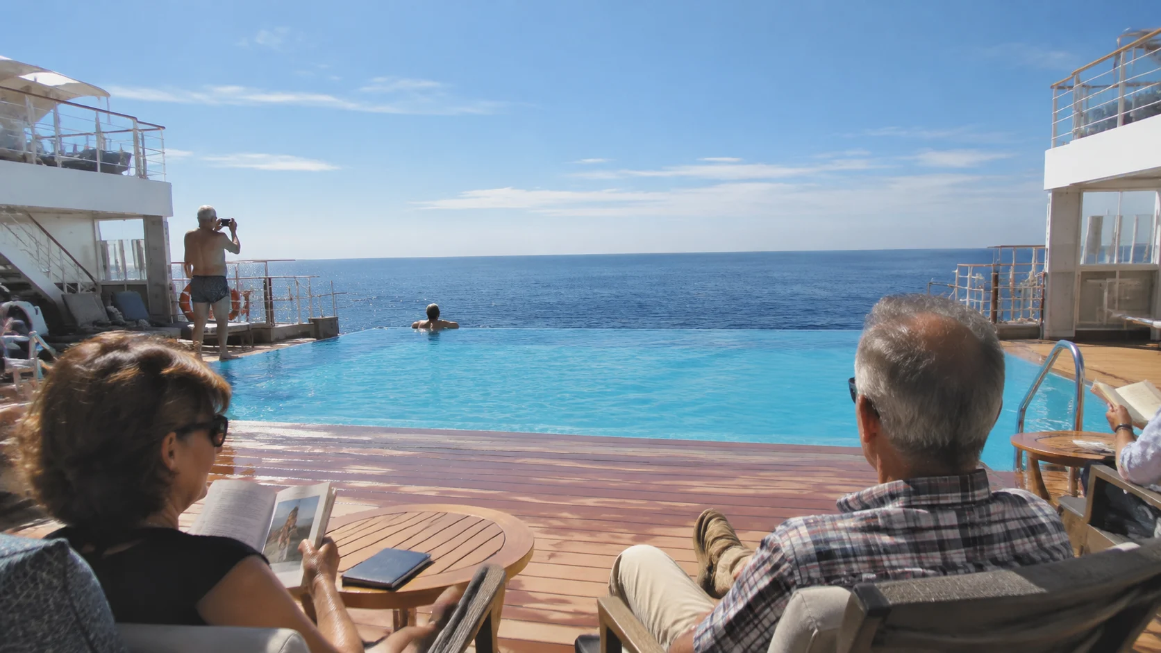 Viking Vesta : Infinity Pool