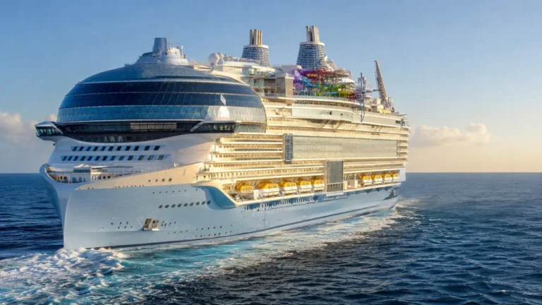 Wake trailing behind Star of the Seas