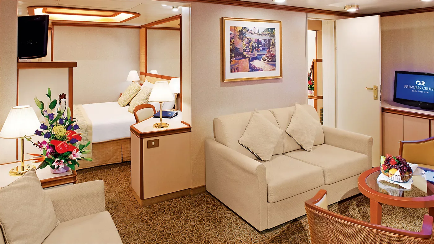 Official representative Princess Family Suite